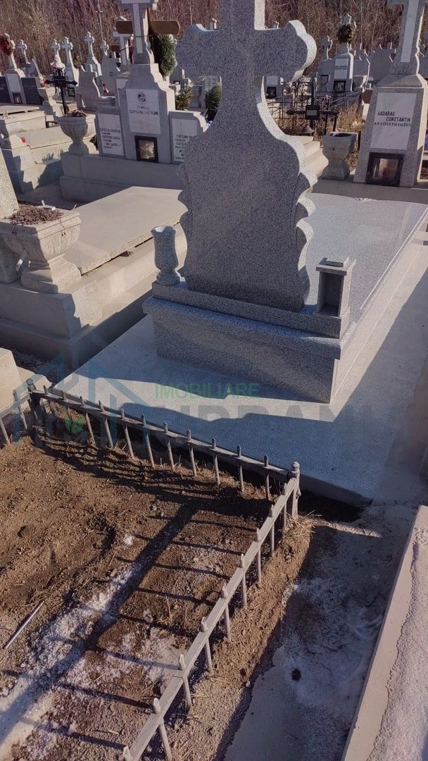 Loc de veci, lucrare din granit masiv, zona 737 Iași - Poză 3