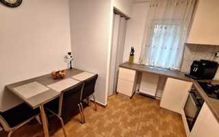 Apartament 4 camere Complexul Studentesc etaj 1 - Poză 6