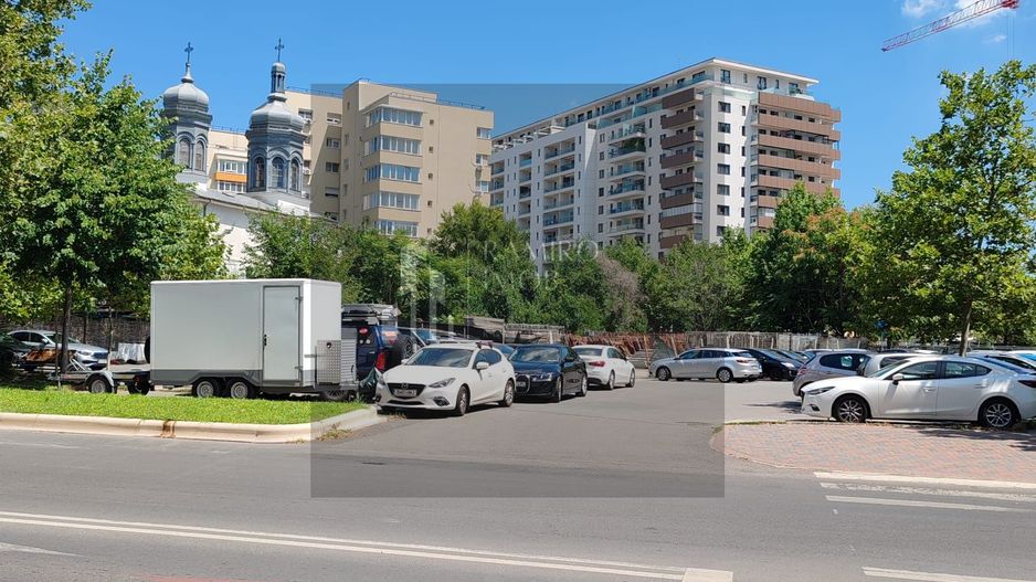 Apartament cu 3 camere, Auchan Titan/ 1 Dec 1918, DE RENOVAT - Poză 3