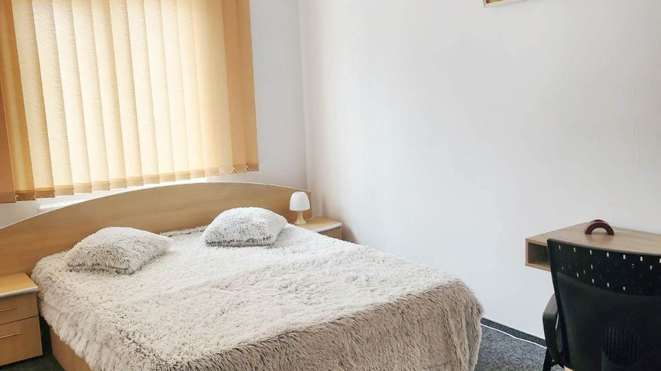 Apartament mobilat3 camere-Tractoru - Poză 6