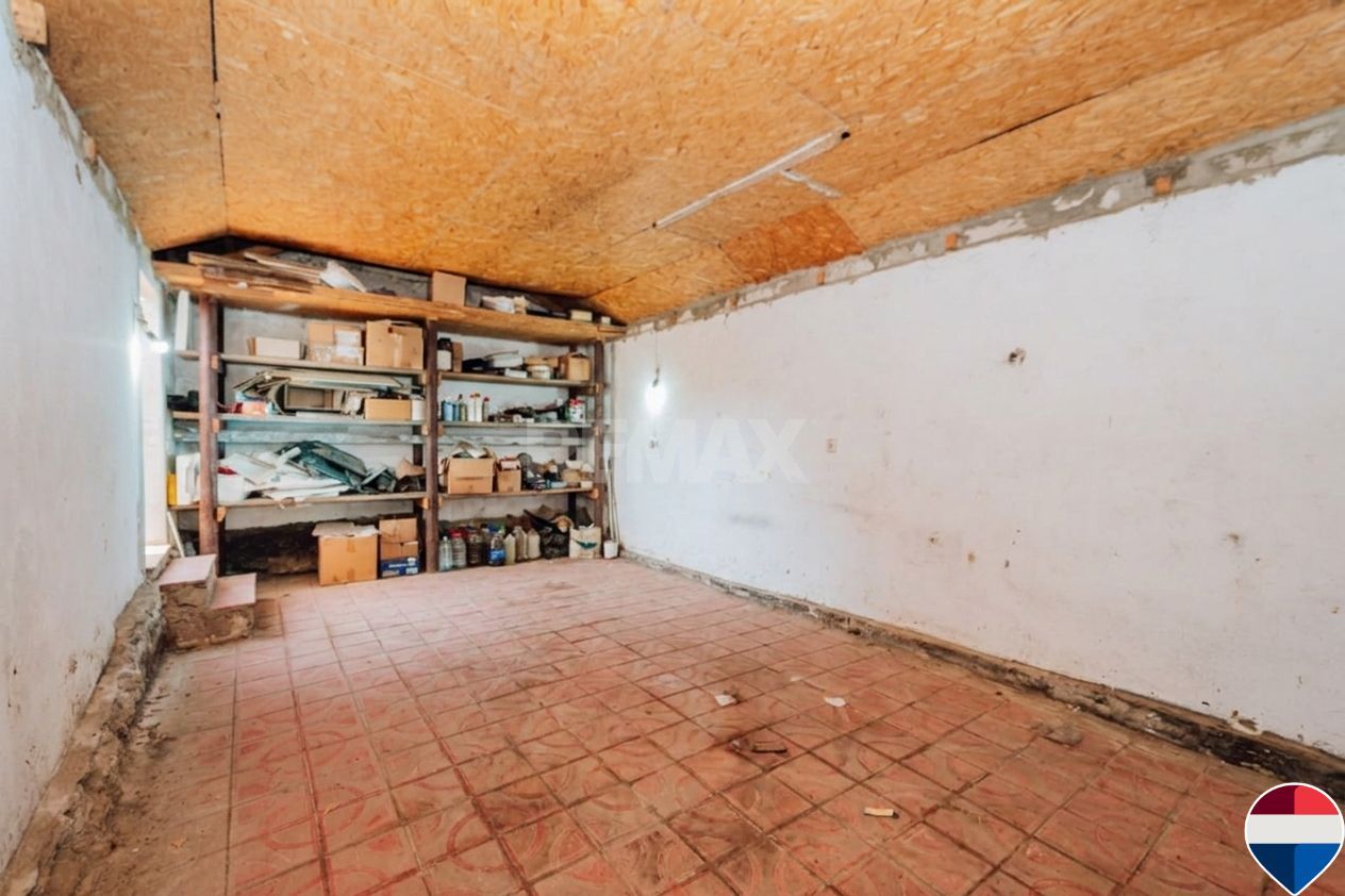 Casă de vânzare, Obileni, Hîncești ,185 m² ,16 ari, 2 garaje - Poză 27
