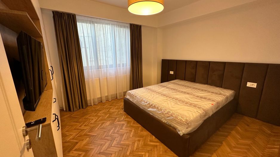 Apartament cu 3 camere de închiriat în zona Ultracentral - Poză 17