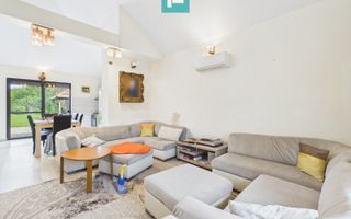 Casă individuală cu iaz, saună, gradină | Săcălaz - Poză 3
