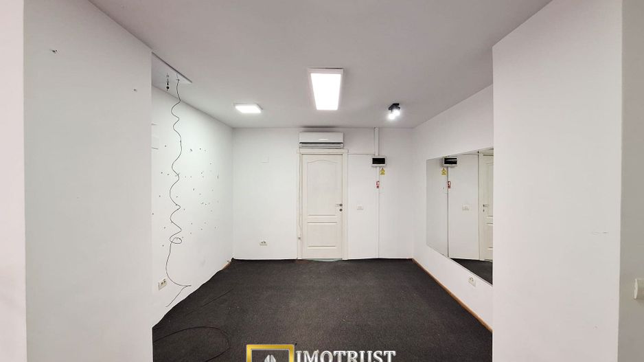 Spațiu ultracentral de vânzare în Arad | 87 mp utili - Poză 3