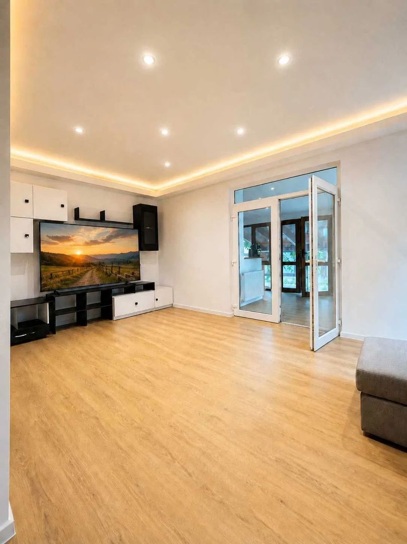 CASA INDIVIDUALĂ, VENIT PASIV , TEREN GENEROS - Poză 2