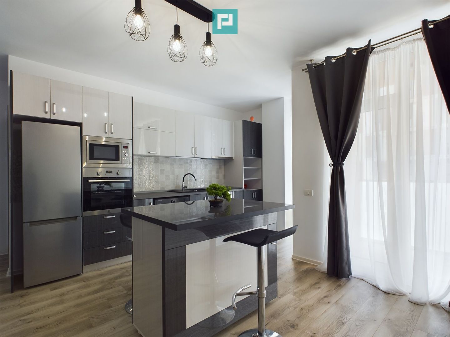 Apartament 2 camere, mobilat, în zona Torontalului - Poză 6