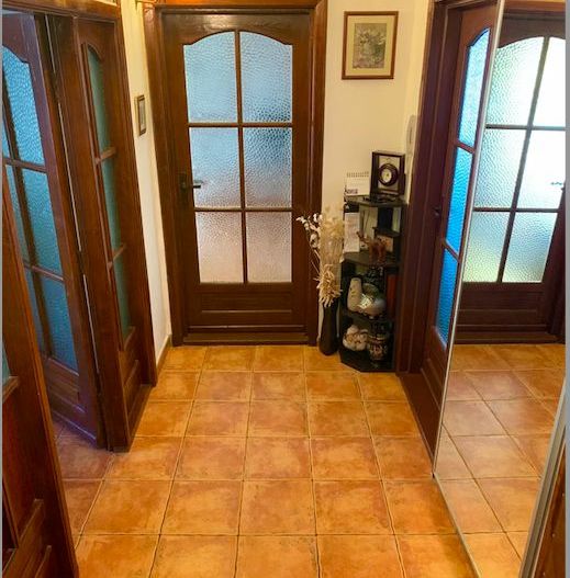 APARTAMENT RENOVAT 3 CAMERE BUCOVINA - Poză 3