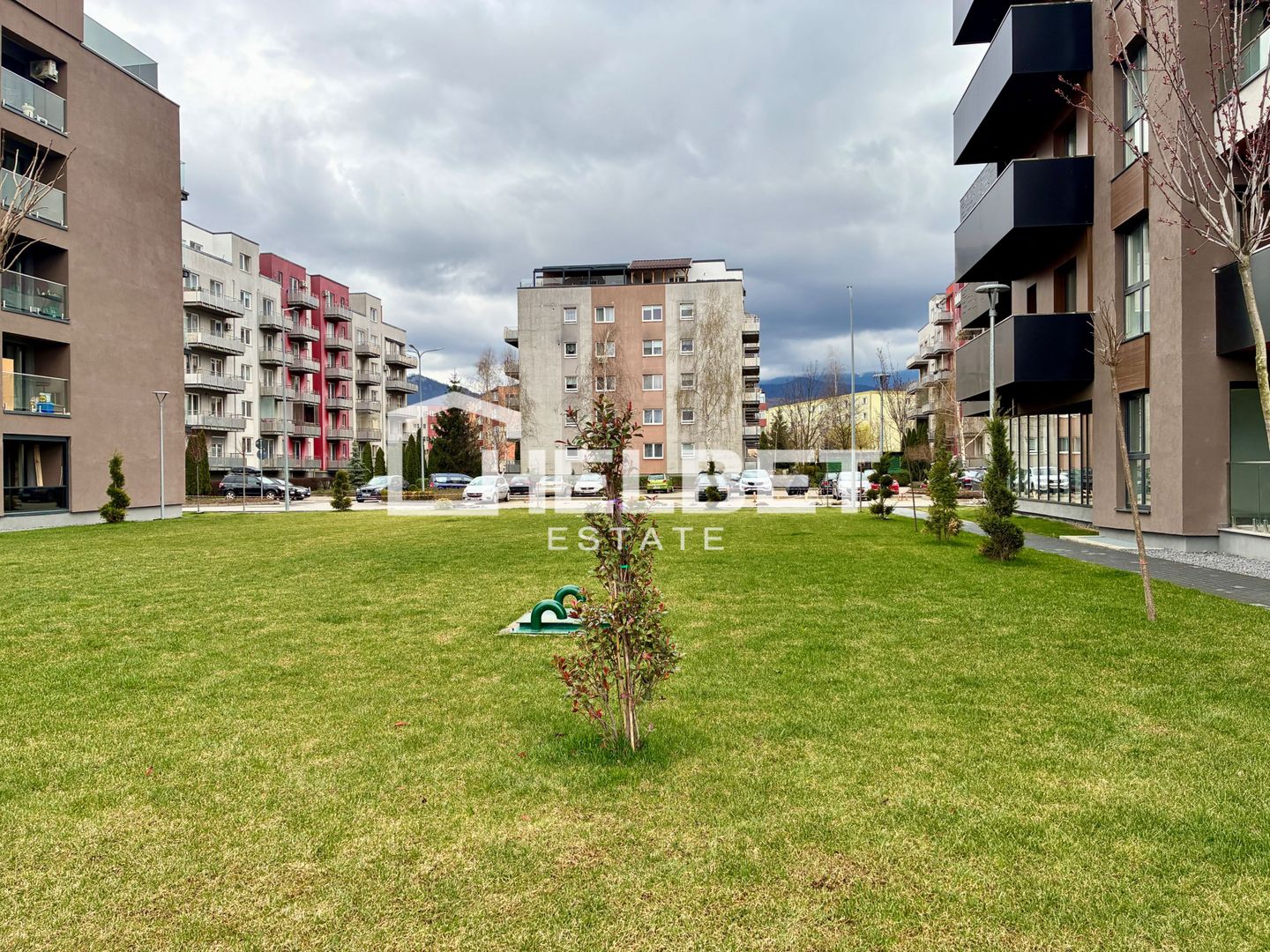 2 Camere / Decomandat / Boxă / Parcare - Poză 12