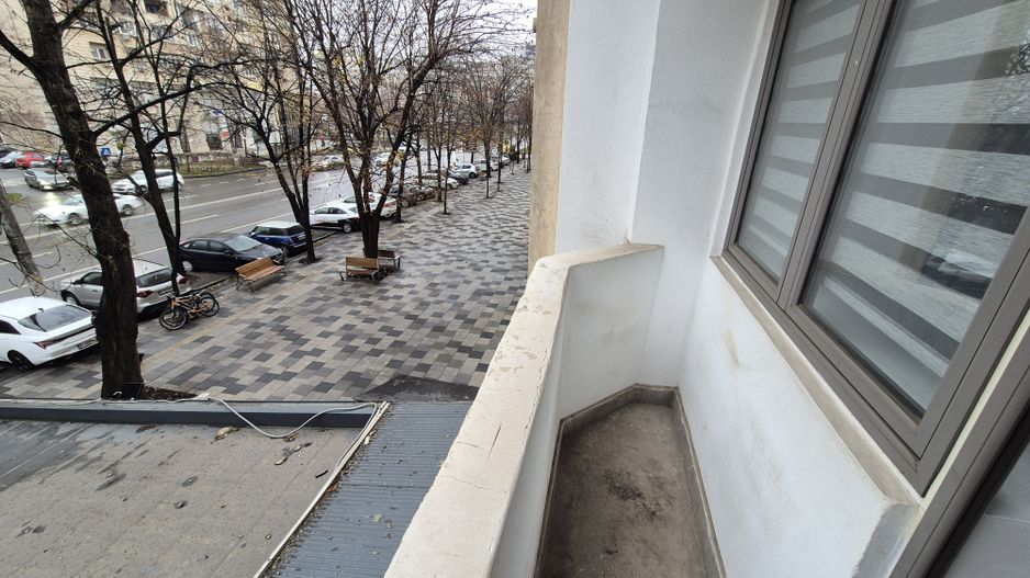 Apartament cu 3 camere, bloc 1990 - bd. Decebal piata Alba Iulia - Poză 11