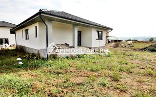 Casa la cheie cu gard,4 camere,2 bai,528mp teren, zona Penny - Poză 2