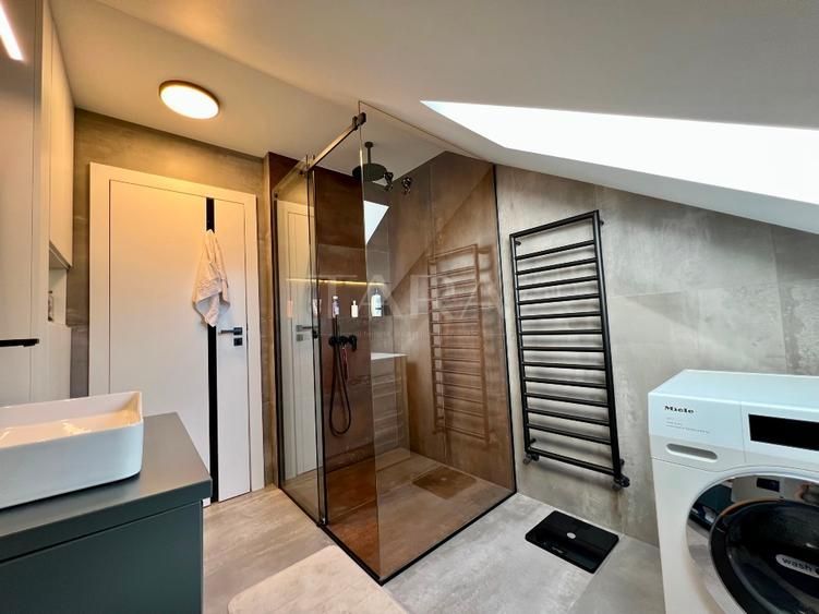 Confort și rafinament într-o locuință cochetă din Buna Ziua - Poză 14