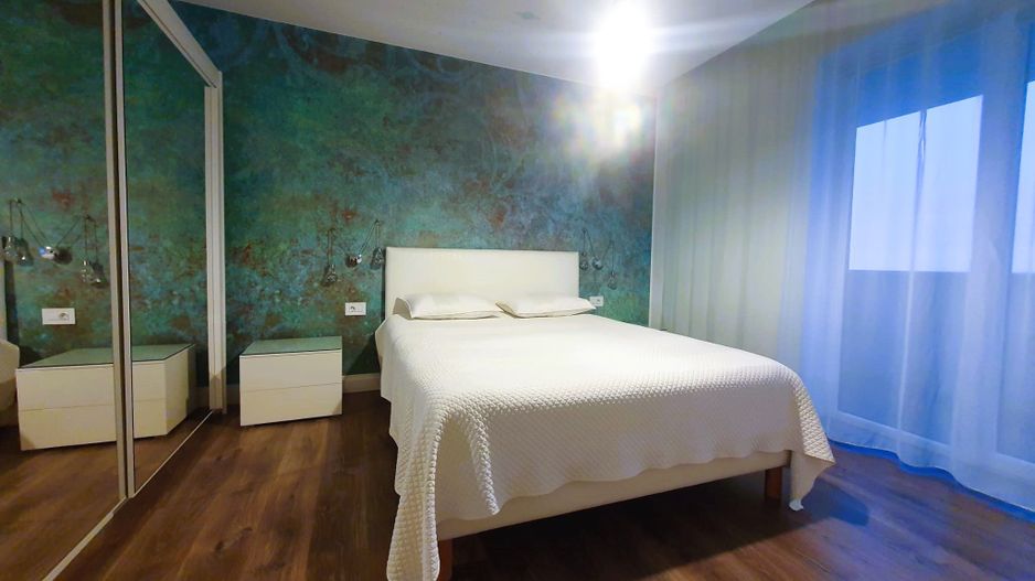 Penthouse cu 2 parcări subterane, vedere panoramică spre Tâmpa – Centrul Civic - Poză 13