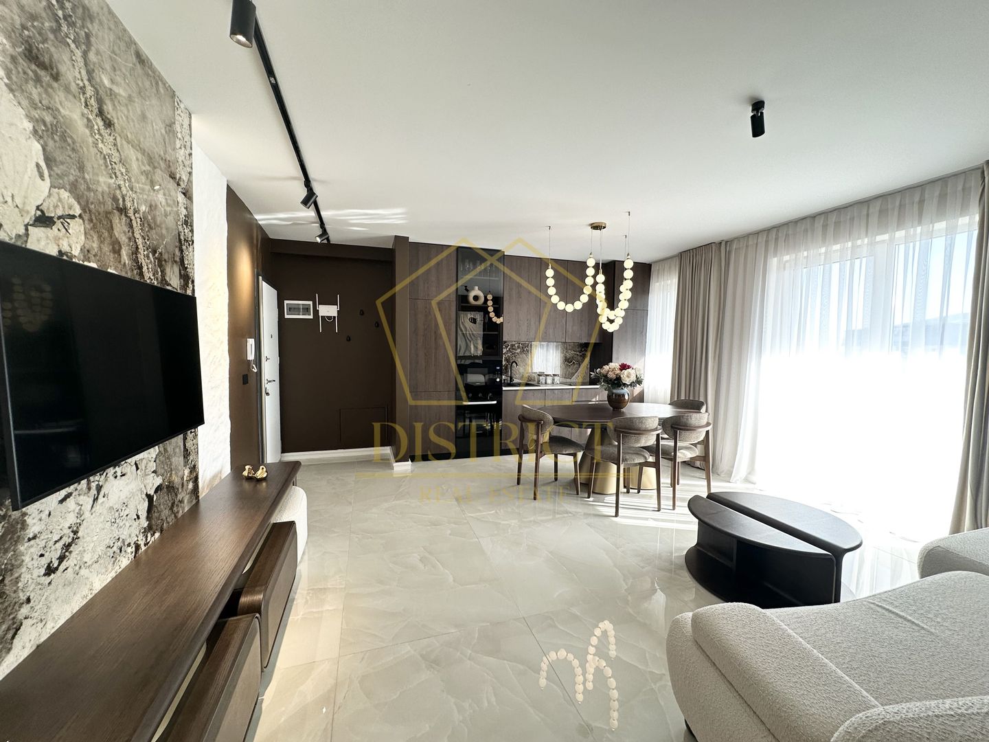 Apartament spectaculos cu 2 camere | Zona Braytim | Giroc - Poză 4