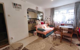 Apartament 2 camere zona-Școala Gimnazialã Nr 5 - Poză 2