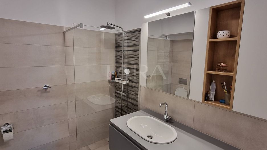 Apartament 3 camere, Plopilor – cu parcare inclusă - Poză 8