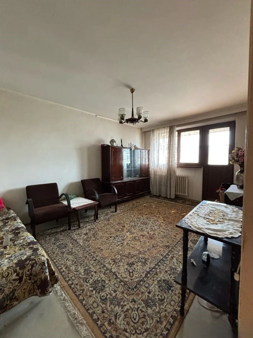 De vânzare: apartament 3 camere-Drumul Taberei-metrou-Râul Doamnei - Poză 1