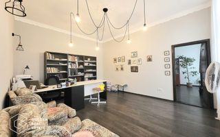 Apartament pretabil pentru birouri sau locuinta de familie - Poză 1