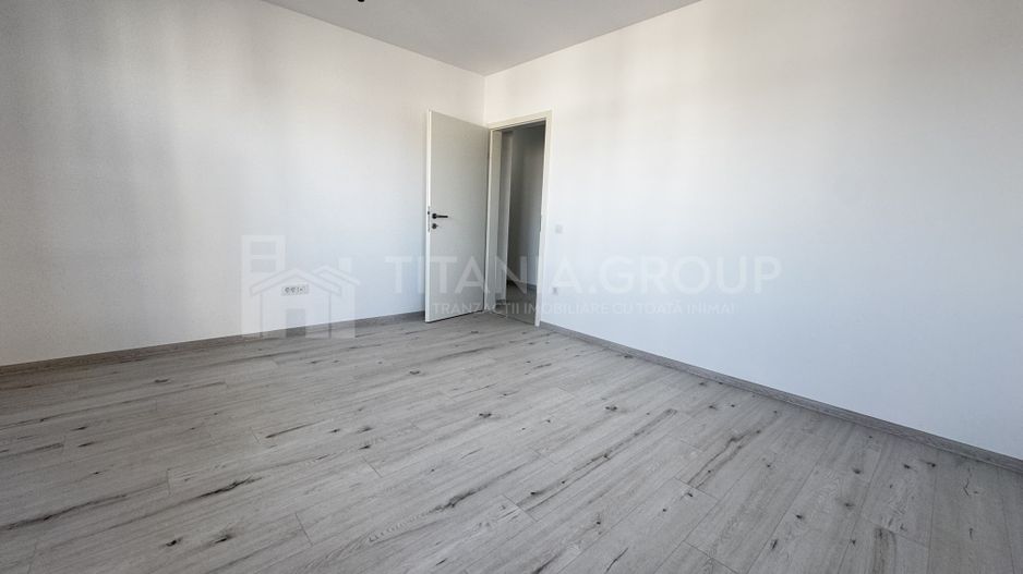 Apartament nemobilat, 3 camere, 2 băi, parcare, boxă, Casa Nobel Coresi - Poză 4