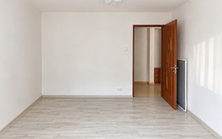 Apartament cu o camera de vanzare – Micro 40, parter, 27 mp, 33.500 E - Poză 2