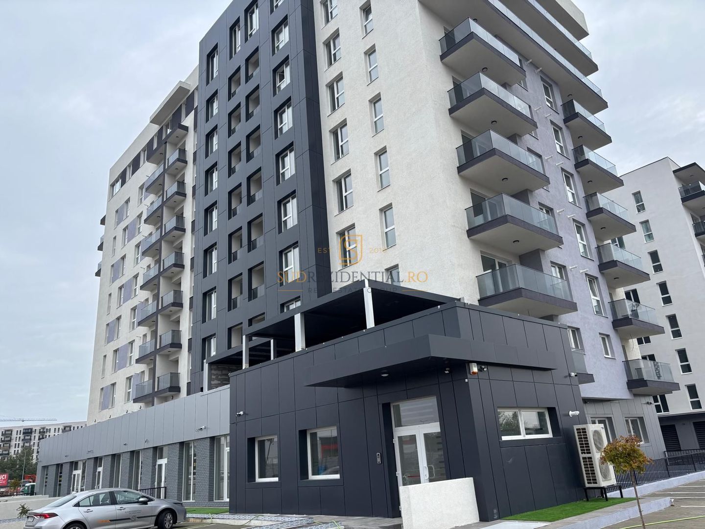 Spatiu comercial 226.4 mp utili, complet finisat, Metalurgiei - Poză 1