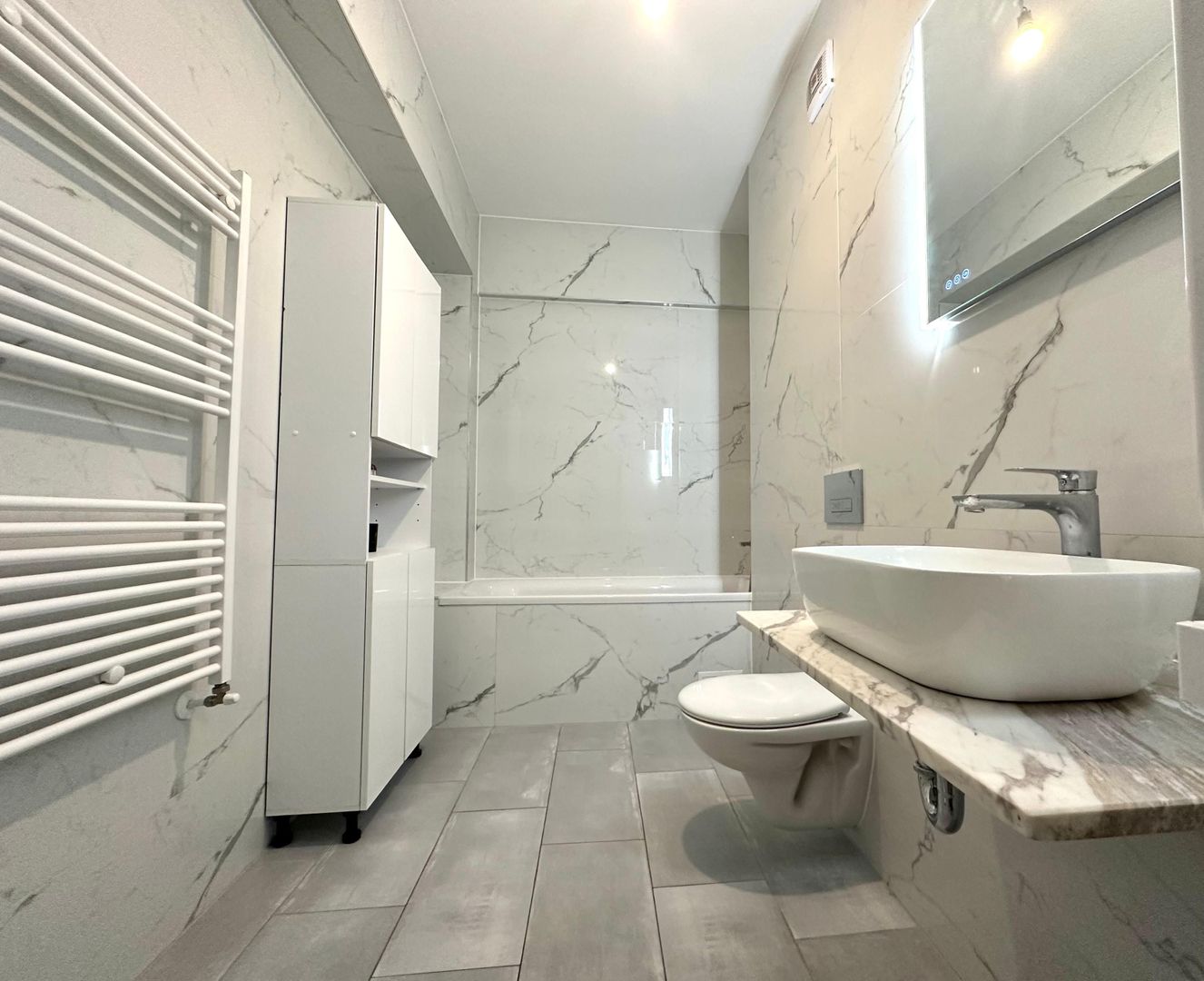Apartament 3 camere, decomandat, cu loc de parcare - Poză 10