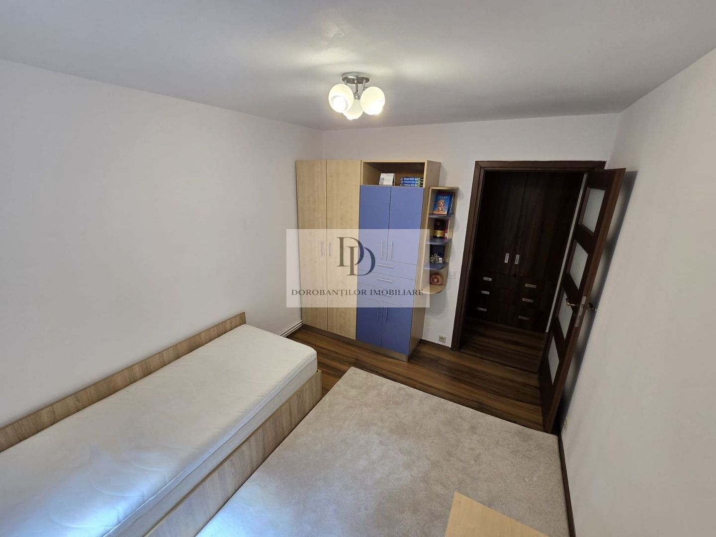 Inchiriere 4 camere | 2 bai | Parcare | Gheorgheni-zona Piata Cipariu - Poză 10