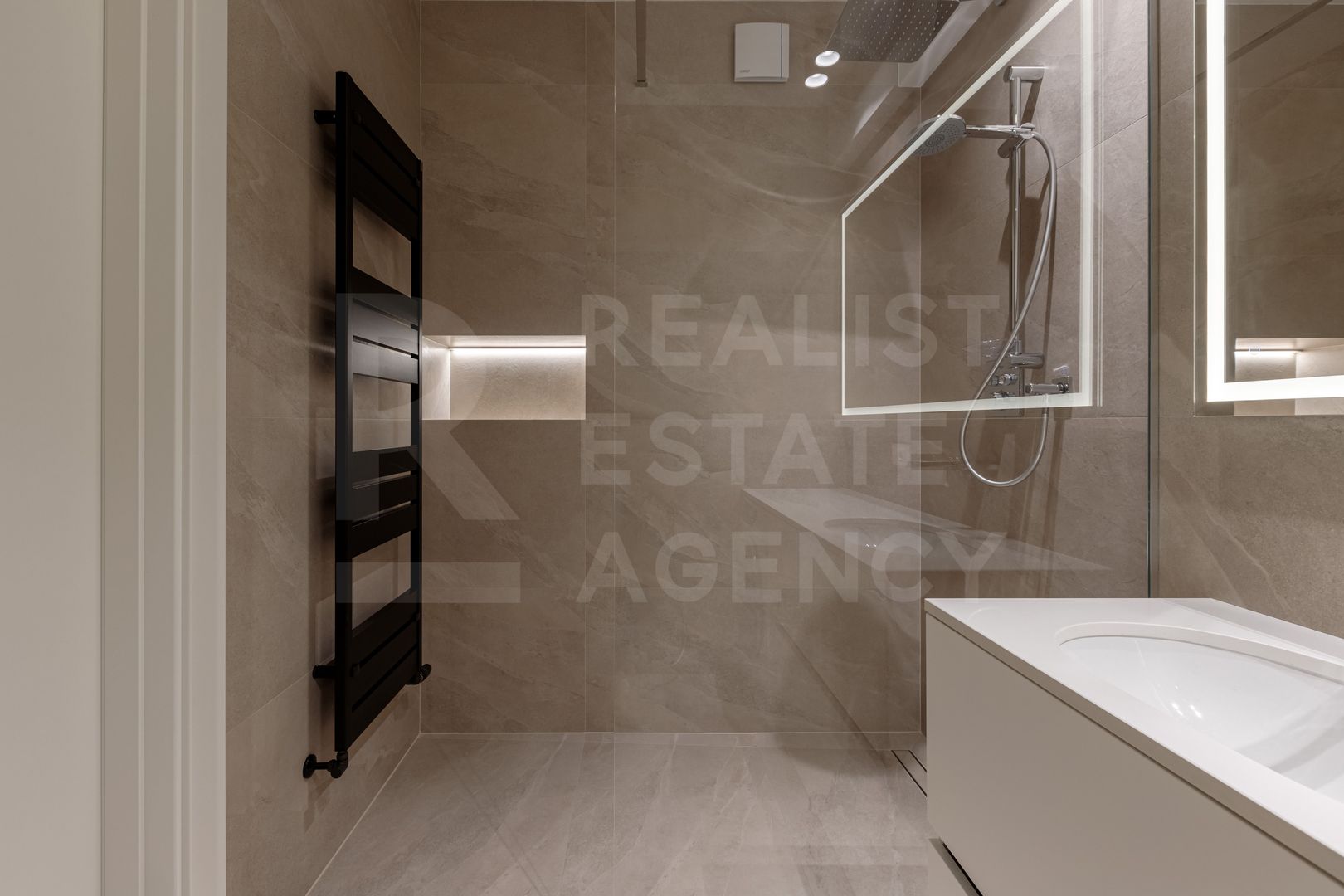 Chirie, apartament, 3 camere, str. Trandafirilor, Botanica - Poză 7