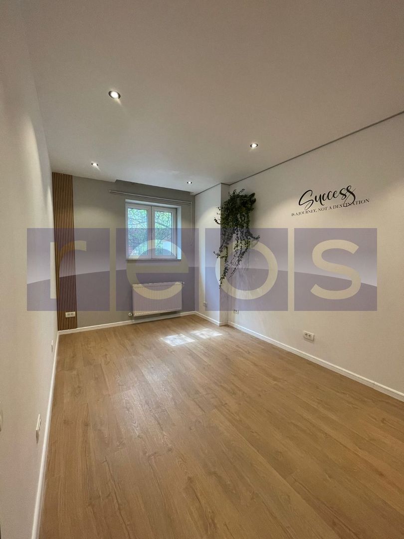 APARTAMENT DE VÂNZARE 3 CAMERE | TERASA 43 MP | ZONA ULTRACENTRALĂ - Poză 3