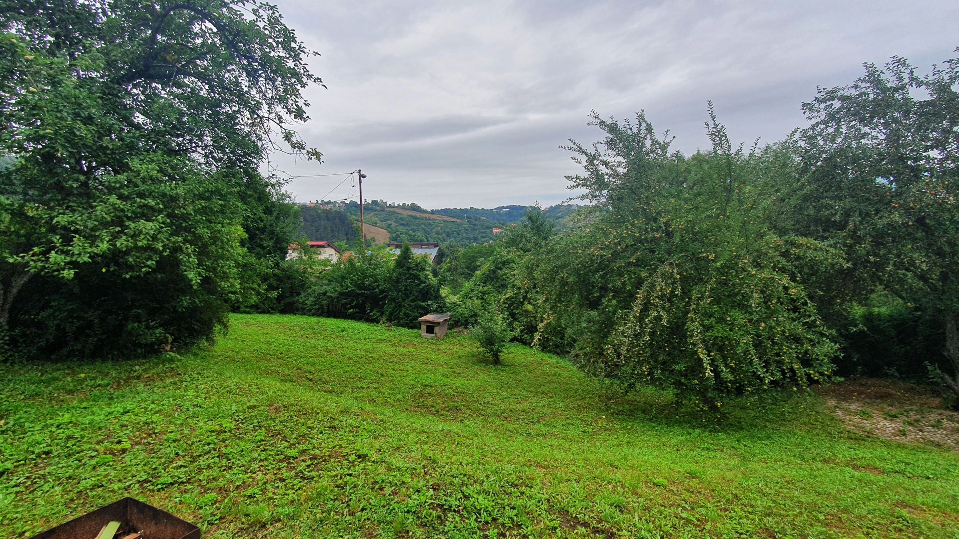 Schei gradina +casa de vacanta,  intre case,front pe trei parti - Poză 8