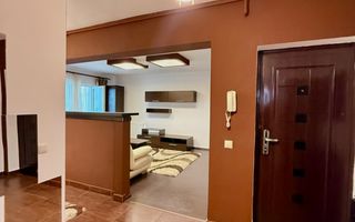 Apartament decomandat / etaj intermediar / Zona Terra - Poză 10