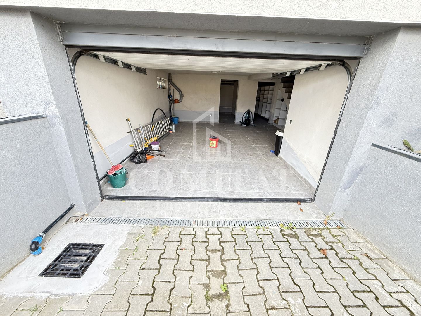 Casă de tip triplex | 3 dormitoare | 4 parcări | Zona Eroilor-Florești - Poză 13