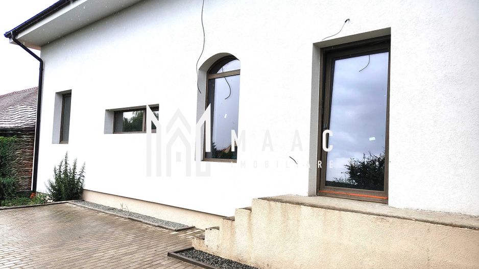 Casa Rezidentiala |7 Camere | 418 MP | Șura Mică - Poză 3