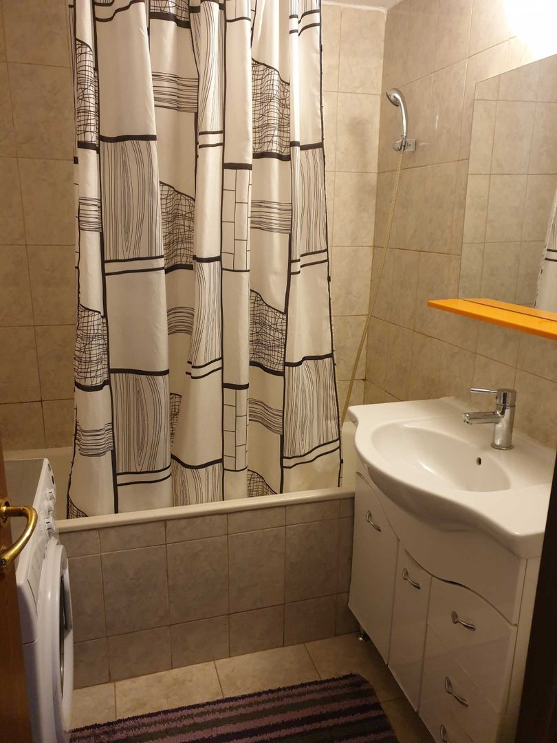 Apartament Ghencea 3 camere - Poză 1
