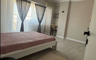 GARSONIERA - NATIUNILE UNITE, BUCATARIE INCHISA, MOBLATA MODERN - Poză 1