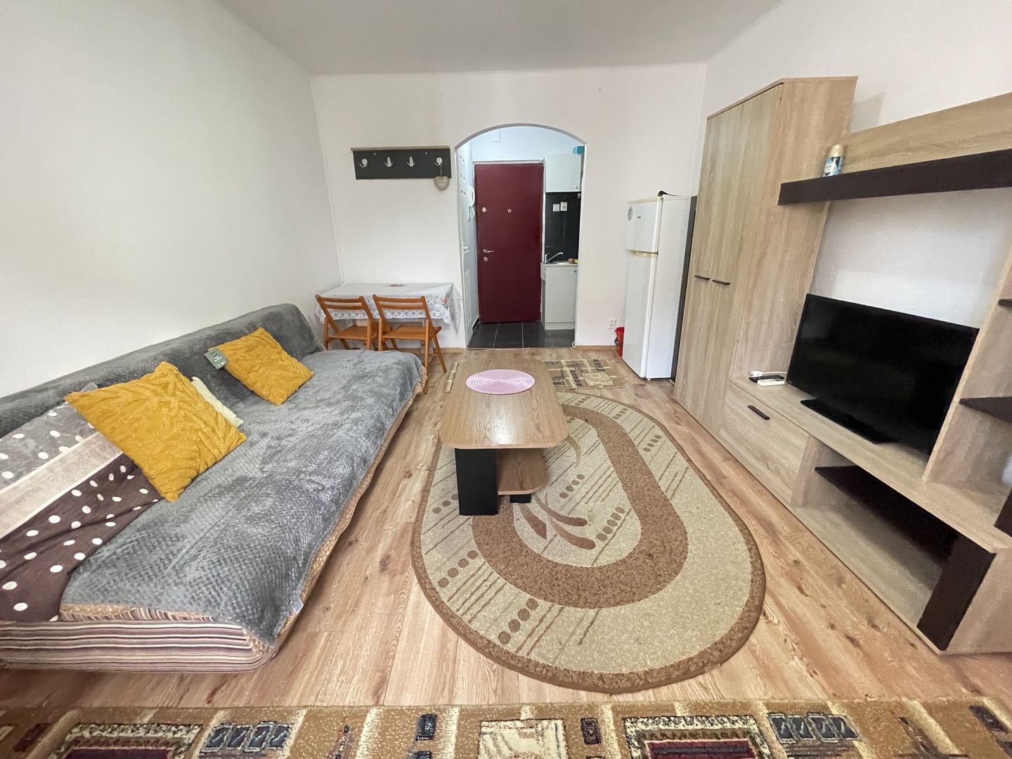 Garsonieră de vânzare în zona Aradului - Poză 4