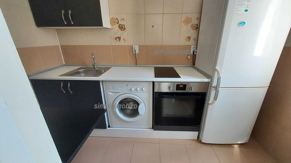 Garsoniera Decomandata Mobilata Utilata Mega Mall - Poză 6