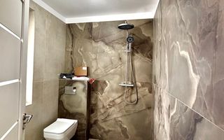 Duplex  cu 4 camere si teren generos , Sacalaz - Poză 7