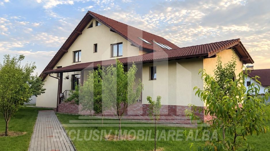 Casa individuala | 400 mp | Toate utilitatile | Alba-Micesti - Poză 2