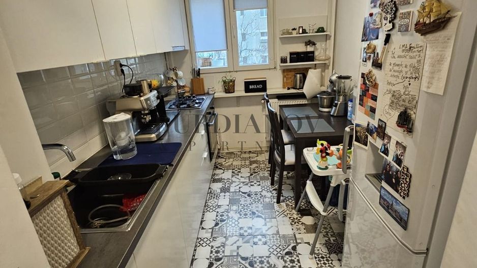 Apartament cu 2 camere de vânzare Bd. Basarabia - Metrou-  zona Diham - Poză 6