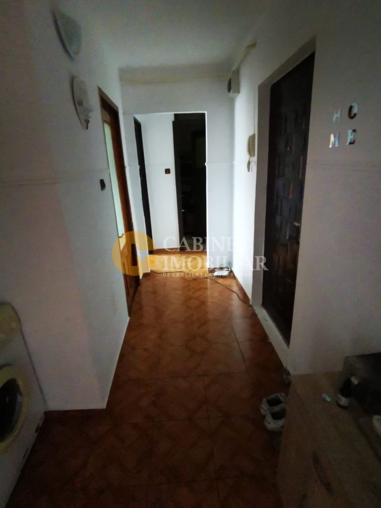 Apartament 2 Camere Nicolina Prima Statie 55 MP - Poză 4
