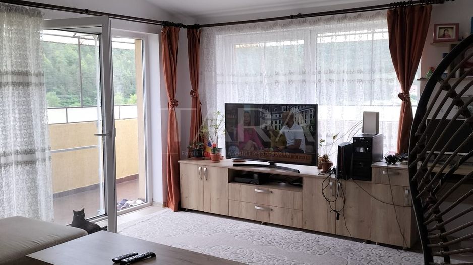 Apartament pe 2 niveluri, 120 mp, în zona Vivo - Poză 3