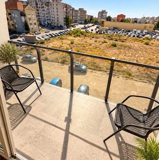 De inchiriat Apartament modern 2 camere, parcare Genesys Micalaca Arad - Poză 8