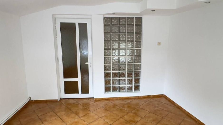 Vila cu 4 camere D+P+1 | Piata Unirii | Bd. Marasesti | 2 locuri parcare - Poză 24