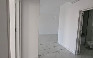 Apartament cu 3 camere si un loc de parcare - Poză 9