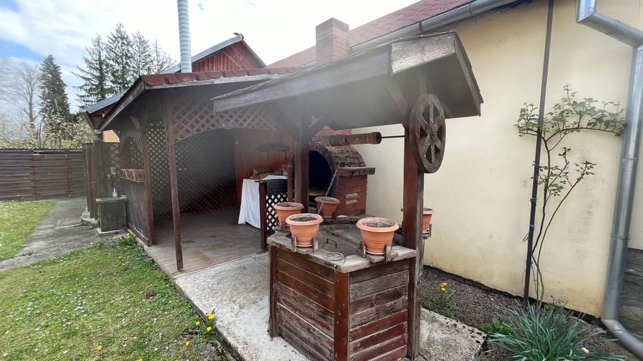 Casă de vânzare în Vașcău–natură, liniște și confort modern- 72000 Eur - Poză 12
