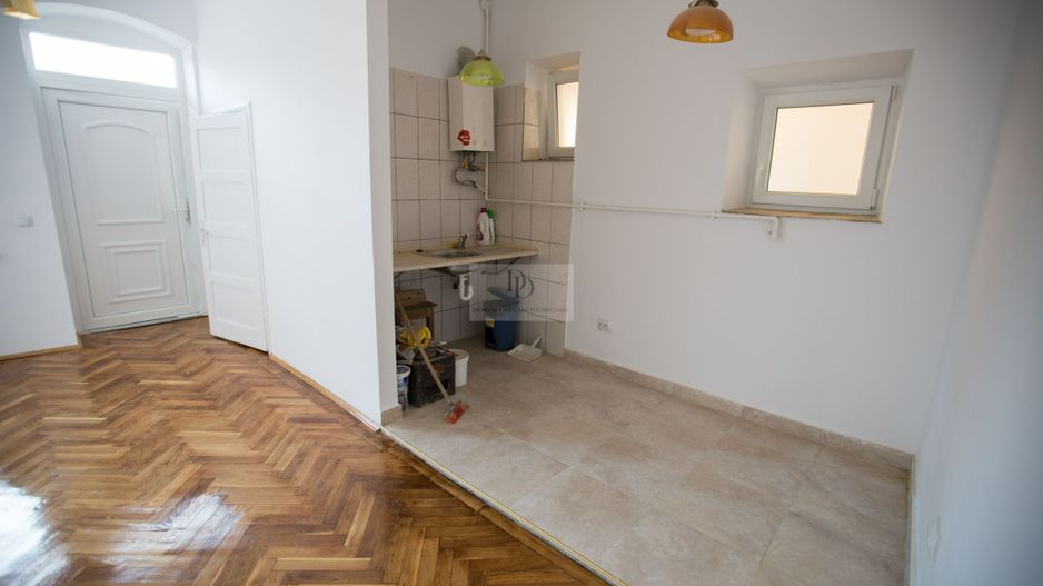 Spațiu de birou cu farmec istoric | Piața Unirii | Clădire emblematică - Poză 11