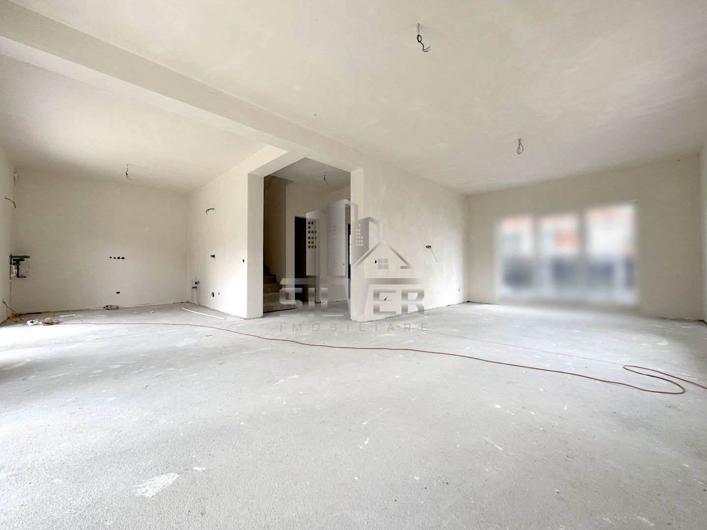 Casa unifamiliala cu teren de 500 mp in zona centrala. - Poză 5