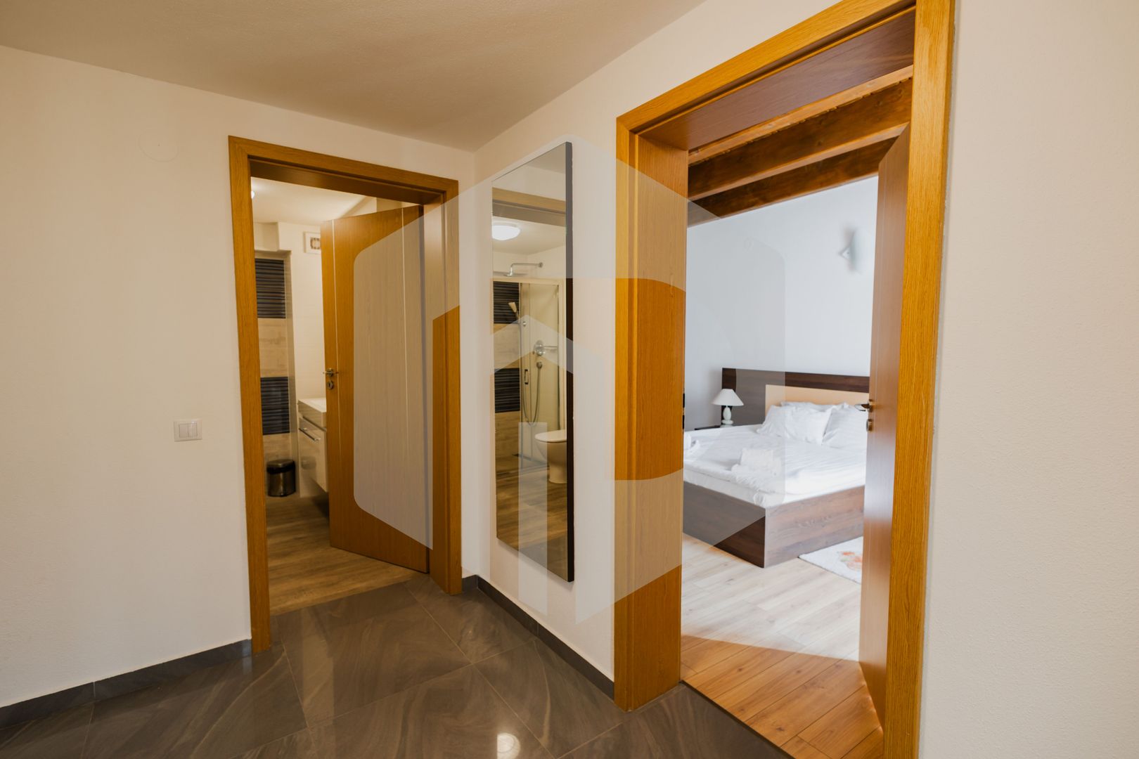 Casa Nicolae  | Regim Hotelier | Apartament 2 camere - Poză 13