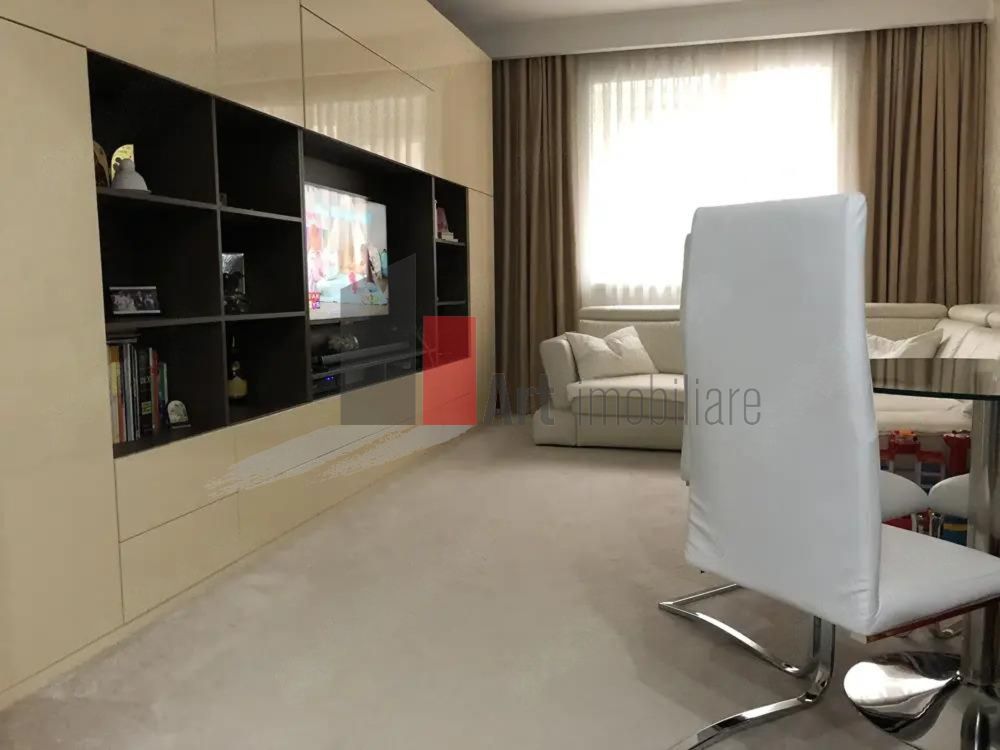 Apartament  2 camere Vitan Rin - Poză 2