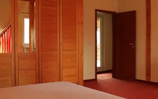 Casa de inchiriat in zona Lipovei - Pomiculturii. Curte comuna, ctr. Anaf. - Poză 15